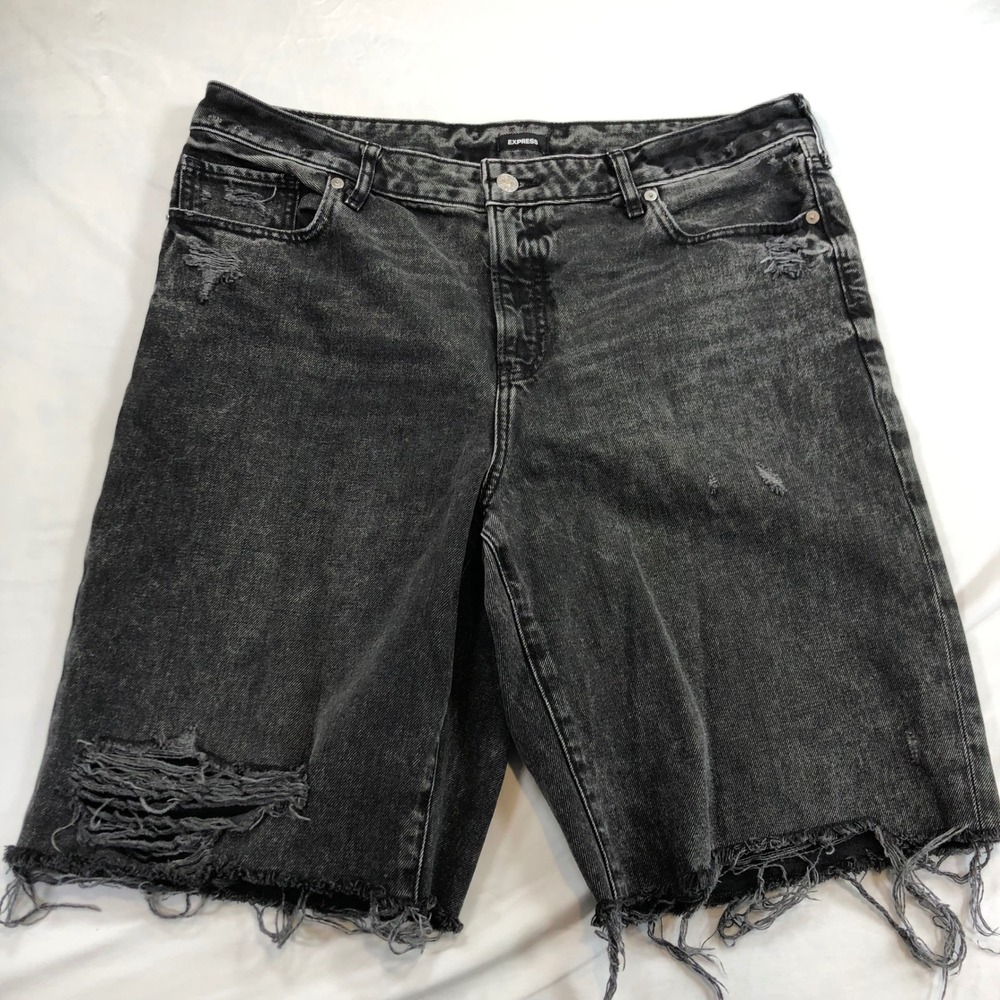 Express Black Acid Wash Distressed Denim Shorts Mid Rise Raw Hem Mens 14/R